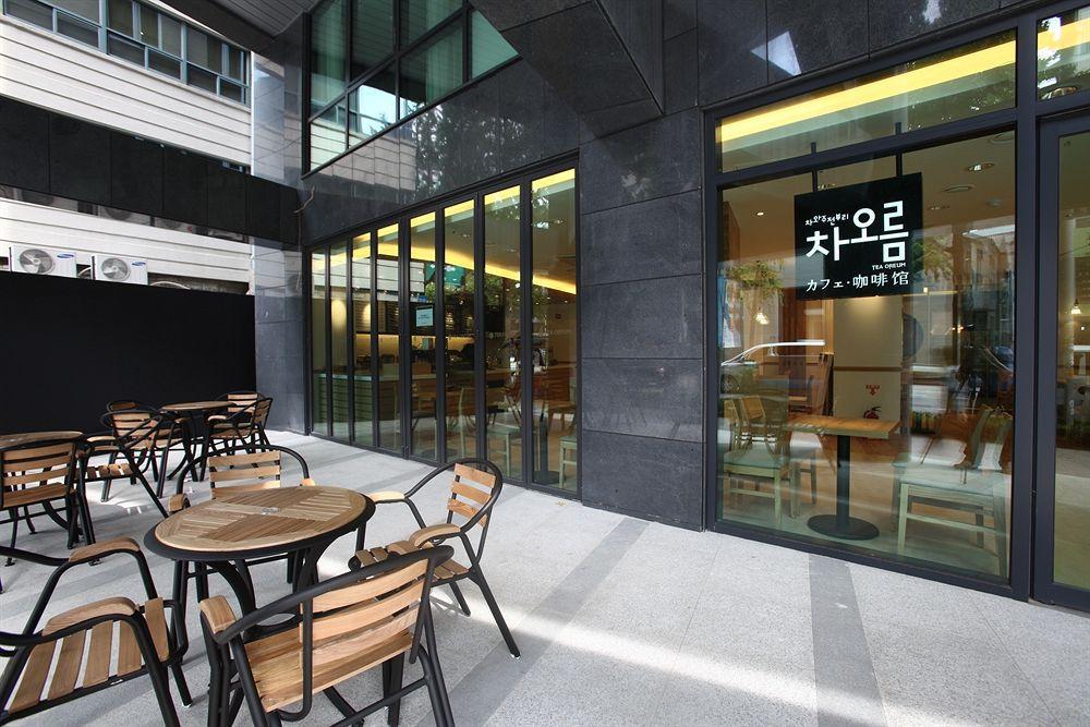 Hotel Aventree Jongno Сеул Экстерьер фото