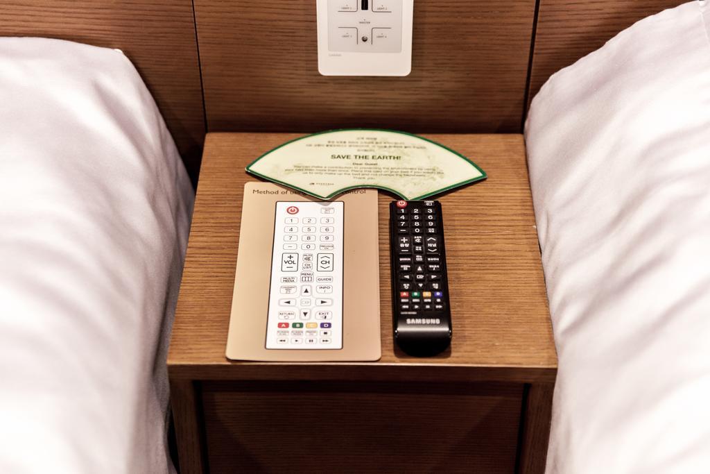 Hotel Aventree Jongno Сеул Экстерьер фото